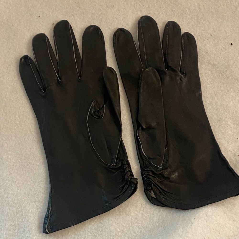 vintage Elegant Black Leather Gloves 7.5 soft